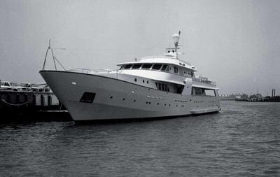  CRN Custom Finesse  <b>Exterior Gallery</b>