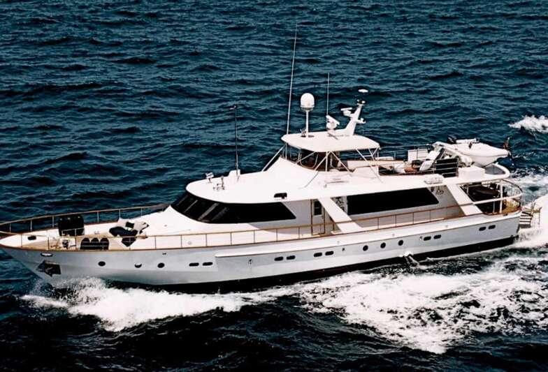  CRN Custom Hiilani  <b>Exterior Gallery</b>