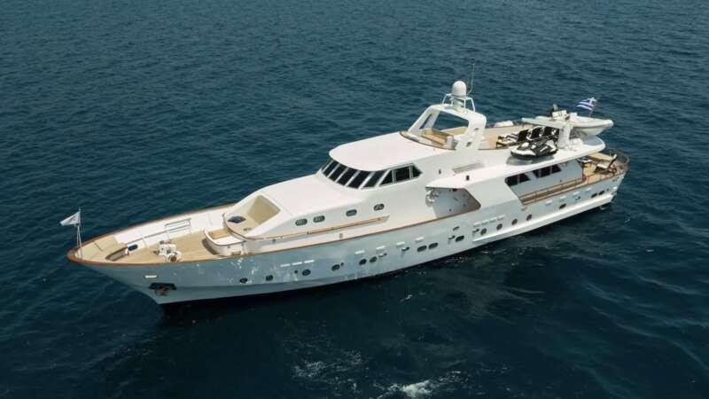  CRN Custom Oceane ii  <b>Exterior Gallery</b>