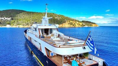  CRN Custom Something cool  <b>Exterior Gallery</b>