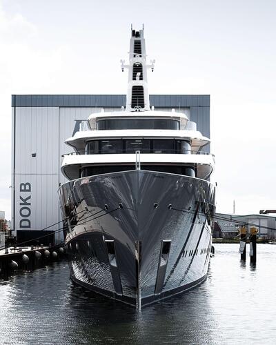 <b>Галерея</b>  Feadship Full Custom Moonrise 