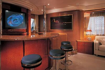 <b>Галерея</b>  Feadship Full Custom Mystique 