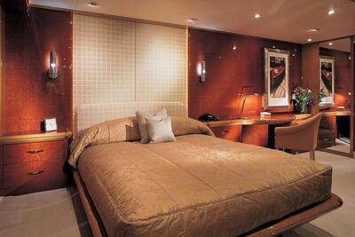 <b>Галерея</b>  Feadship Full Custom Mystique 