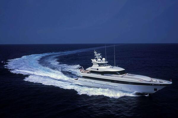 Feadship Full Custom