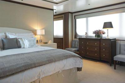  Feadship Full Custom Solace  <b>Interior Gallery</b>