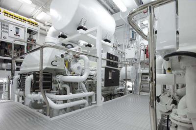  Feadship Full Custom Solace  <b>Interior Gallery</b>