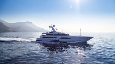  Feadship Full Custom W  <b>Exterior Gallery</b>