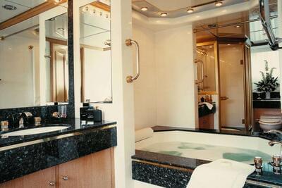 <b>Галерея интерьеров</b>  Feadship Full Custom EMERALD 