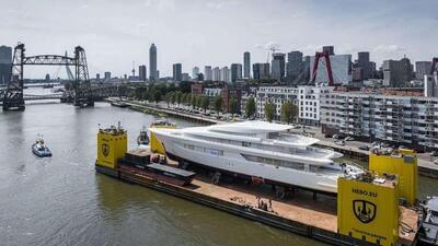 <b>Галерея</b>  Feadship Full Custom Sakura 