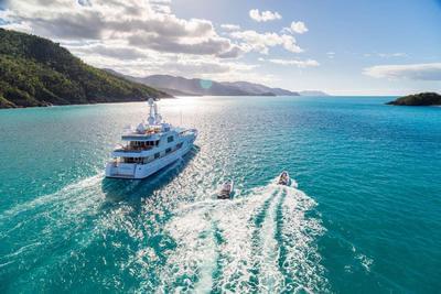 <b>Галерея</b>  Feadship Full Custom Adventure 