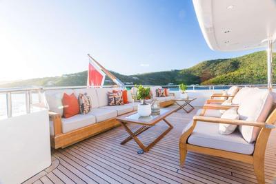 <b>Галерея</b>  Feadship Full Custom Adventure 