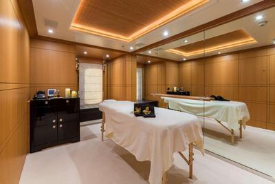  Feadship Full Custom Adventure  <b>Interior Gallery</b>