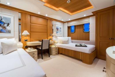  Feadship Full Custom Adventure  <b>Gallery</b>