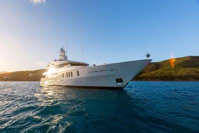  Feadship Full Custom Adventure  <b>Exterior Gallery</b>