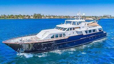 <b>Галерея</b>  Feadship Full custom Casual water 