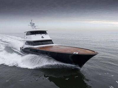 Feadship Full custom Catch