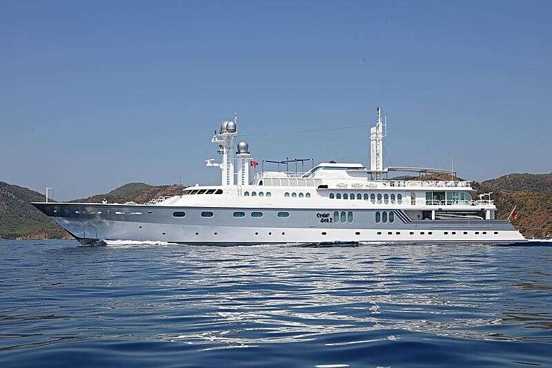 Feadship Full custom Cedar sea ii