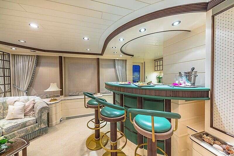 Feadship Full custom Diamare ii