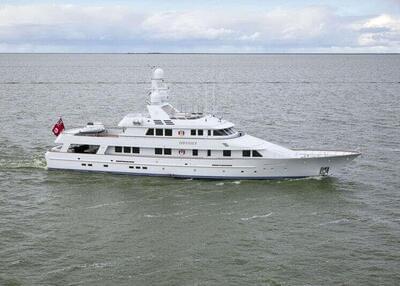 Feadship Full custom Halcyon