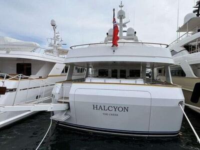  Feadship Full custom Halcyon  <b>Exterior Gallery</b>