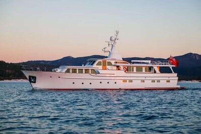 Feadship Full custom Kapal