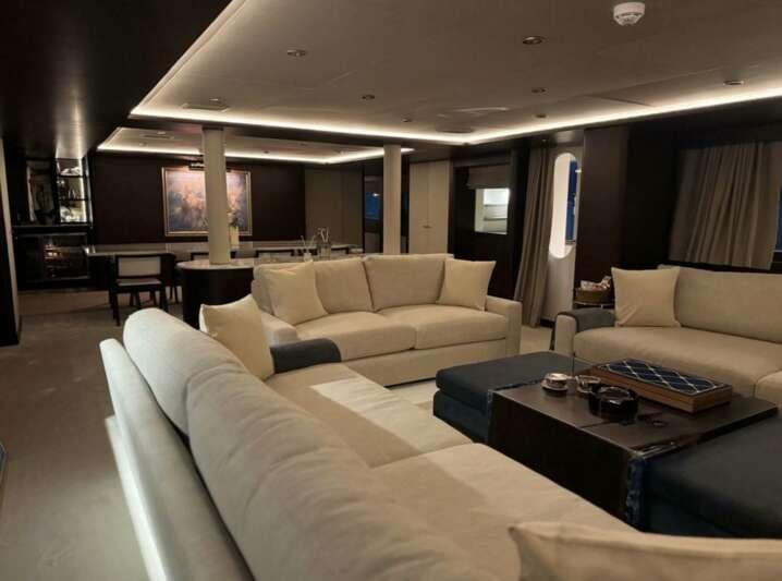 Feadship Full custom Koru