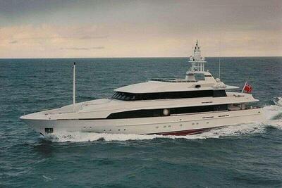 Feadship Full custom Ostar