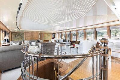 <b>Галерея интерьеров</b>  Feadship Full custom Sea huntress 