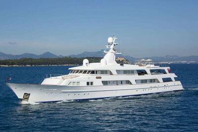 <b>Галерея</b>  Feadship Full custom Victory 