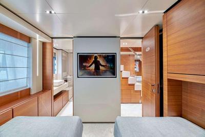  Ferretti Custom Line Navetta 33 Mac One  <b>Gallery</b>