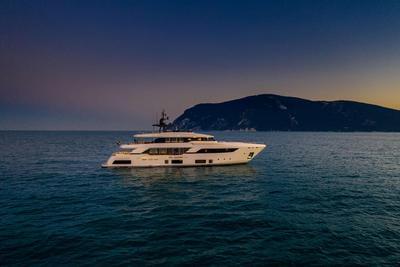  Ferretti Custom Line Navetta 37 Eros  <b>Exterior Gallery</b>