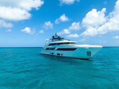  Ferretti Custom Line Navetta 42 Asante  <b>Exterior Gallery</b>