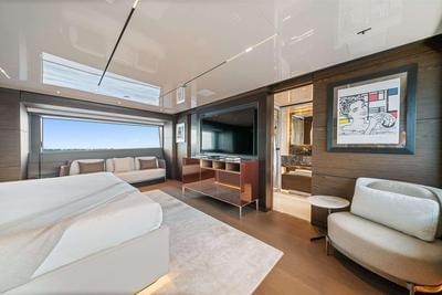  Ferretti Custom Line Navetta 42 Asante  <b>Gallery</b>