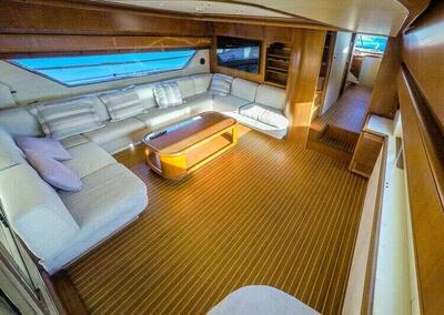 <b>Галерея интерьеров</b>  Ferretti 80 