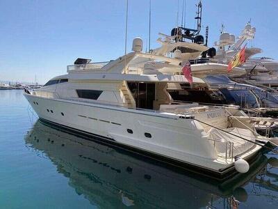 Ferretti 80 Piacere