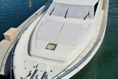 <b>Галерея</b>  Ferretti 80 Rabbit 