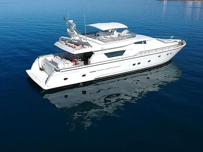 <b>Галерея</b>  Ferretti 80 Santa maria iii 