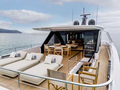  Ferretti Infynito 90  <b>Exterior Gallery</b>