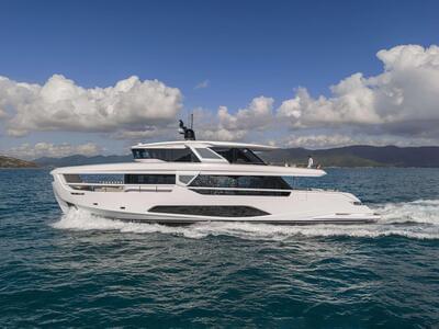  Ferretti Infynito 90  <b>Exterior Gallery</b>