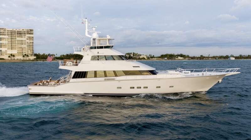  Hakvoort Custom Aetos  <b>Exterior Gallery</b>