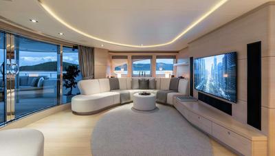 <b>Галерея интерьеров</b>  Heesen 4400 ALUMINIUM G3 