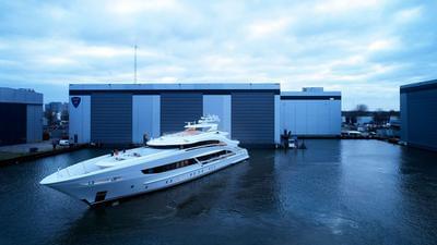 <b>Галерея</b>  Heesen 50M STEEL Arkadia 