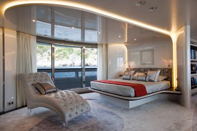  Heesen 55M ALUMINIUM Custom After You  <b>Interior Gallery</b>