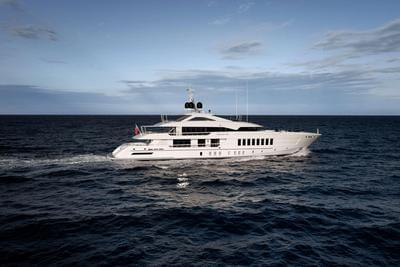 <b>Галерея</b>  Heesen 55M STEEL FDHF Moskito 