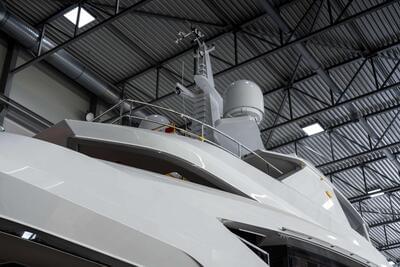 <b>Галерея</b>  Heesen 5700 ALUMINIUM FDHF Santosha 