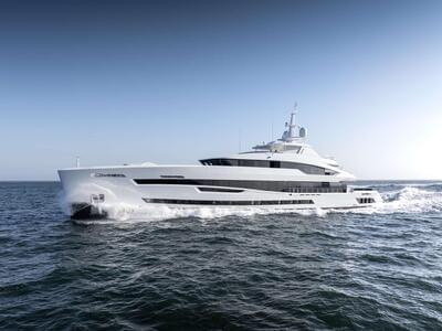 <b>Галерея</b>  Heesen 5700 ALUMINIUM FDHF Santosha 