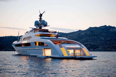 <b>Галерея</b>  Heesen 6500 ALUMINIUM FDHF GALACTICA STAR 