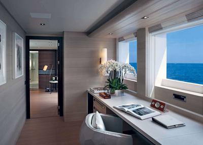  Heesen 6500 ALUMINIUM FDHF GALACTICA STAR  <b>Interior Gallery</b>