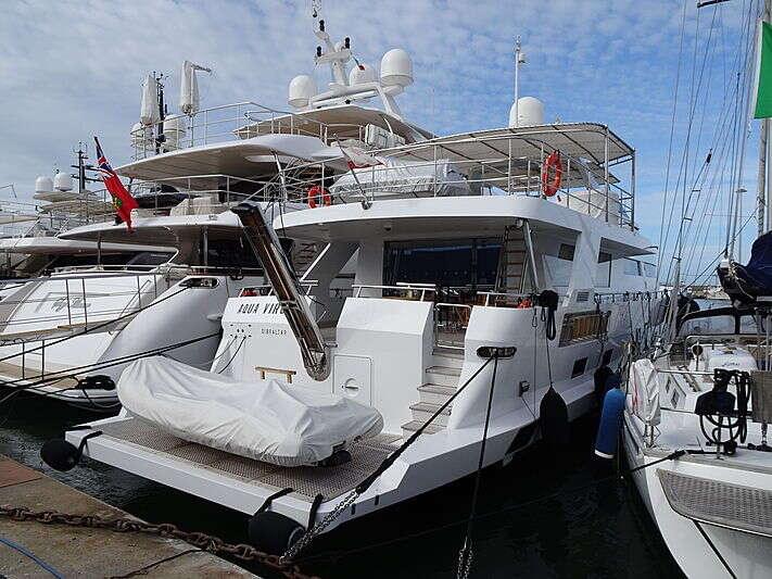 Heesen Atlantic 95 Aqua virgin