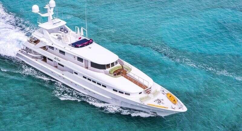  Heesen Custom At last  <b>Exterior Gallery</b>